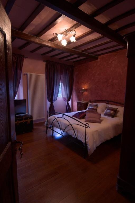 Locanda Guelfo Tredozio Exterior foto